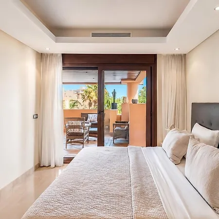 Bp4a.2b - Beachfront 2br With Terrace Gardens Apartmán *