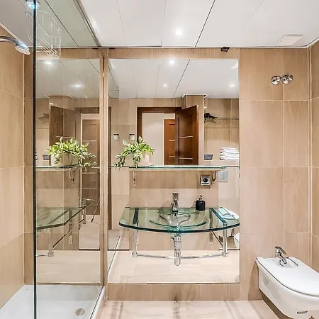 Bp4a.2b - Beachfront 2br With Terrace Gardens