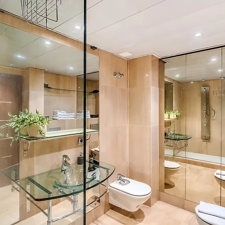 Bp4a.2b - Beachfront 2br With Terrace Gardens *